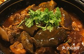 Stewed Chicken with Softshell Turtle