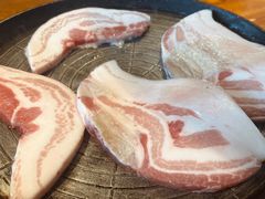厚五花肉-猪小牛烤肉(青塔店)
