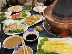 -楼外楼肥羊木炭火锅居(乐群街店)