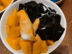 芒果椰汁凉粉-小团圆糖水铺(襄阳南路店)
