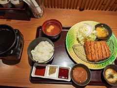 -牛カツ京都勝牛(河原町蛸薬師店)