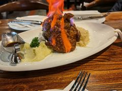 -1886德国汽车餐厅(外滩十六铺码头店)