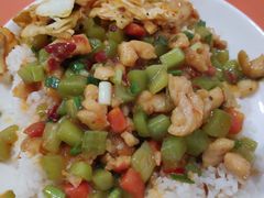 -董记冒节子肥肠粉