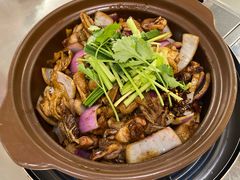 -胡须佬鸡煲四季火锅店(石厦西村直营店)