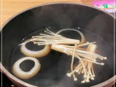 -呷哺呷哺(普陀乐购真北店)