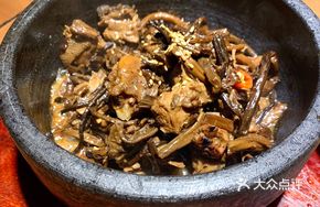 Secret-Recipe Stone Pot Duck