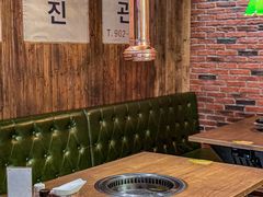 -香猪坊韩国烤肉专属门店(魏公村店)