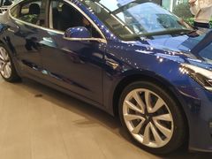-TESLA 特斯拉(广州天环广场体验店)