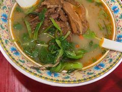 -金杨拉面王小吃面馆·牛三宝面·红烧牛肉粉