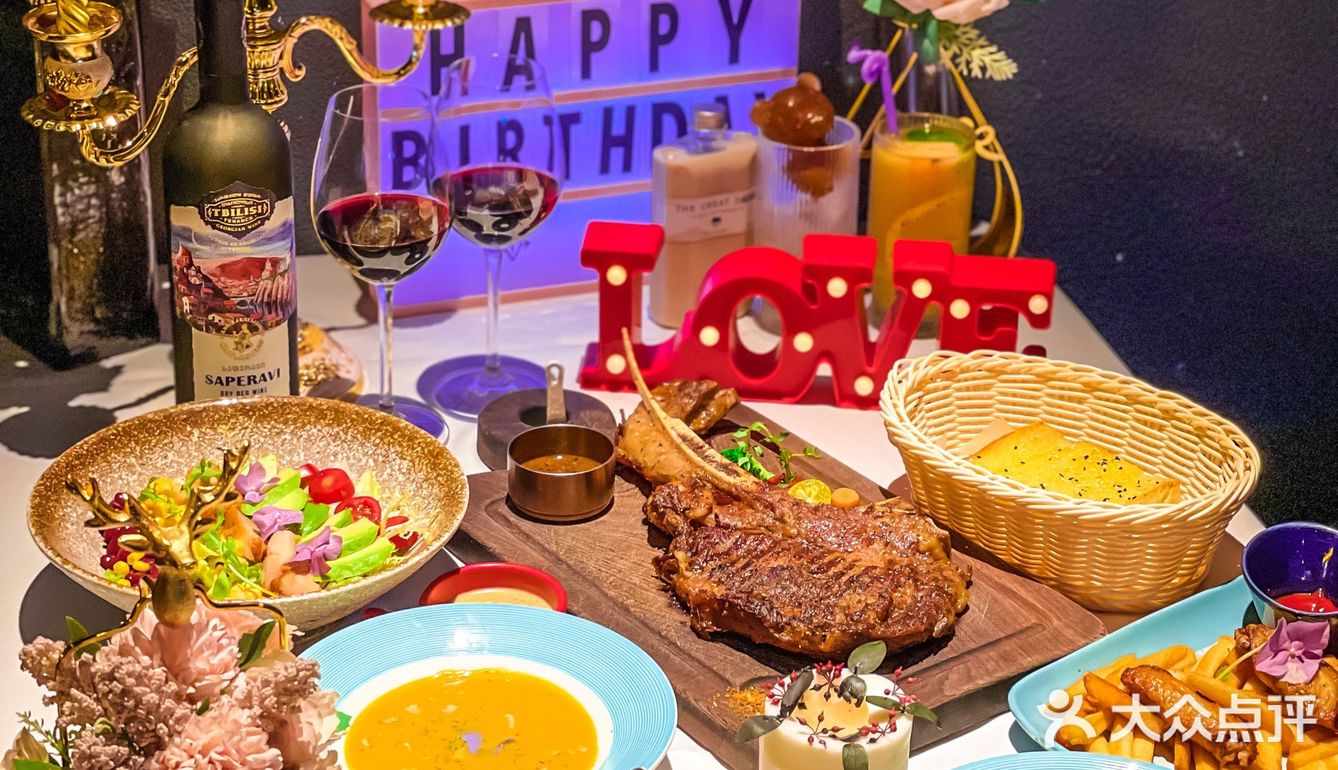 南京平价西餐厅｜百元吃战斧牛排🉐️免费布置