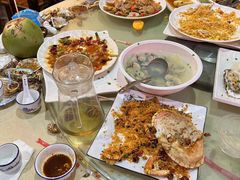 -三亚火车头万人海鲜广场