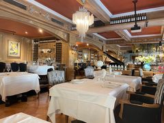 -火车头法国西餐厅