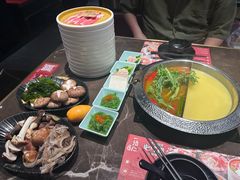 -一绪に和牛寿喜烧(罗湖益田假日店)