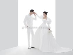 点击看大图 -角色婚纱摄影(中心店)