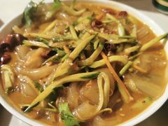 -妈妈家铁锅炖(景诚园综合楼店)
