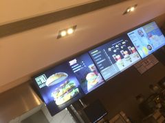-麦当劳(南京路2店)