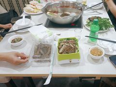 -尚品海鲜肥牛自助火锅(湖明店)