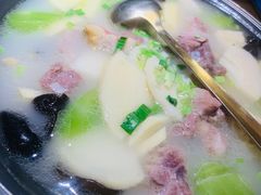 春笋腌笃鲜-蜜桃餐厅·伴山(海岸城店)