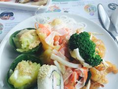 -彩虹云霄酒店76&78层国际自助餐