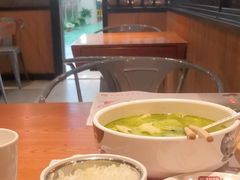 -渝是乎酸菜鱼(龙旗购物中心店)
