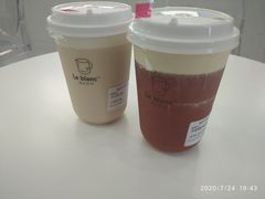 咸蛋黄酥绒奶盖-留白时间(苏宁广场B区店)