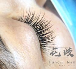 -花岐款式专研健康美甲沙龙