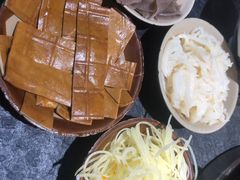 -四小区火锅·巷子里的重庆火锅(花照壁店)