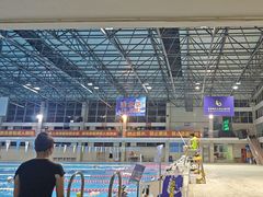 -奥冠体育华师附中恒温游泳馆