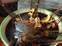 钵钵鸡-丁丁猫重庆小面(徐州路店)