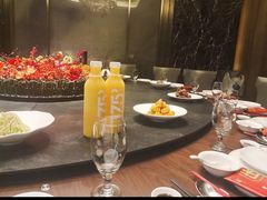 -同庆楼(奥体中心店)