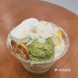 其实不加糖的牛油果酸奶奶昔更好喝！