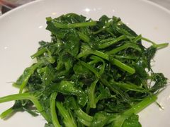 -渝信川菜 · 川味家常菜(财富购物中心店)