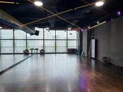 -零下舞度·街舞连锁机构(万科中心店)
