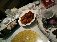-鱼翅楼·津派砂锅鱼翅(水上公园店)