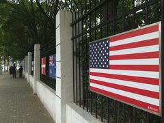 -上海市浦东外事服务学校