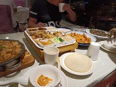 -肘子酥·天津菜·特色捞面(德云社店)