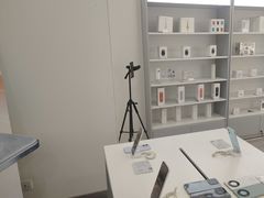 -荣耀授权专卖店(黄浦浙江中路店)