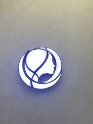 -卡尔诗·科技美肤连锁