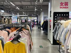 -唯品会(北京国瑞城店)