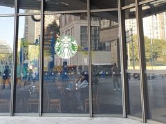 -星巴克(南翔五彩城店)