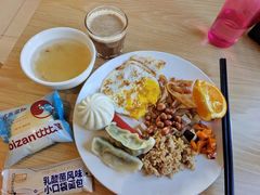 -维也纳国际酒店·重庆交通大学六公里轻轨站店
