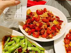 -肥肥虾庄·金牌油焖大虾(东湖欢乐谷店)