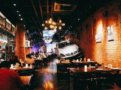 -1886德国汽车餐厅(外滩十六铺码头店)