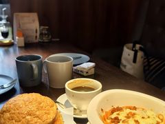 -卡普里披萨·牛扒·下午茶