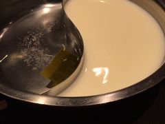 -我那覇豚肉店(カフーナ旭橋店)