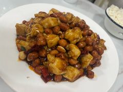 -余杨鸭鸭餐厅