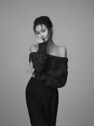 -绝对人气写真艺术中心