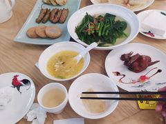 岭南脆皮鸽-德胜轩正宗顺德菜(宝安沙井会展中心店)