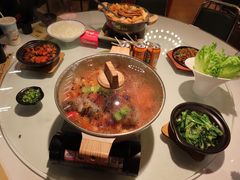 -刘姐啤酒鱼民族演艺餐厅(西街总店)