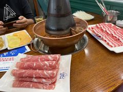 -楼外楼大刀肉传统火锅居(博学路店)